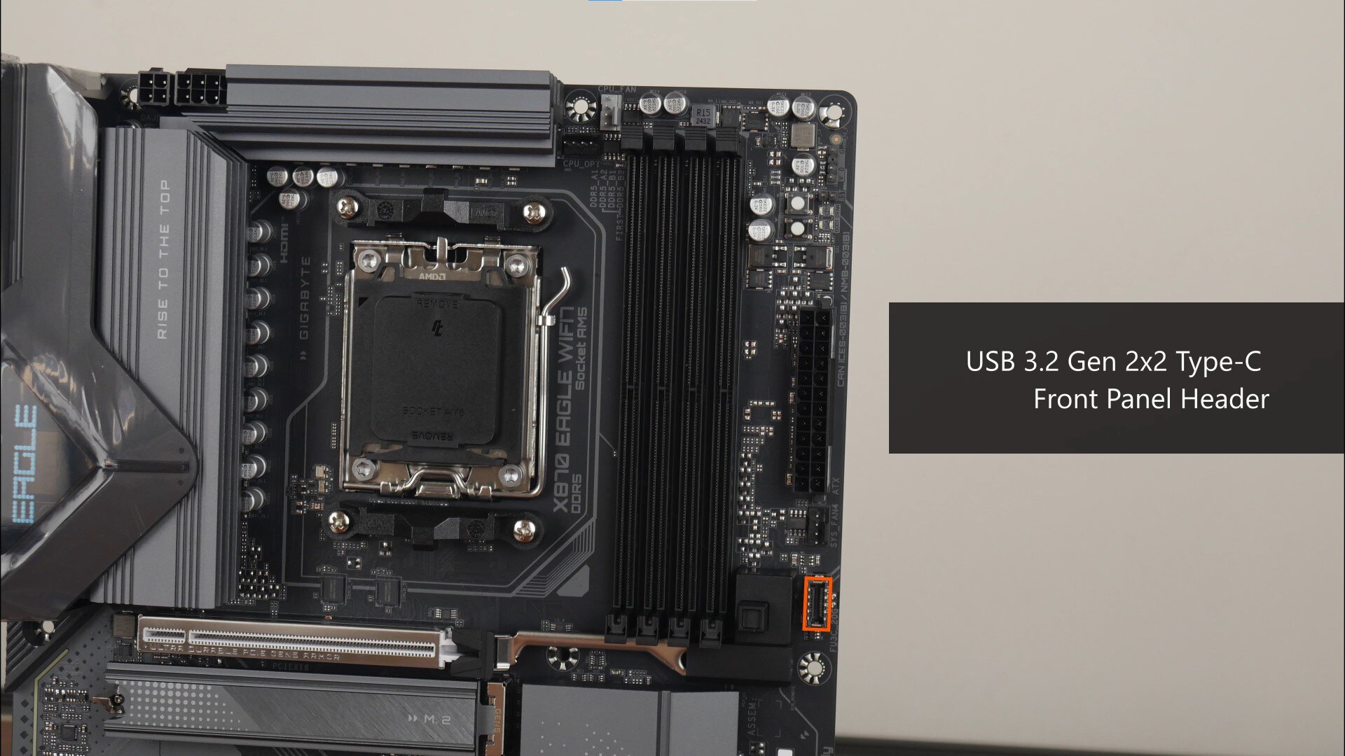 Motherboard Gigabyte X870 Eagle WiFi7 — Foto 1
