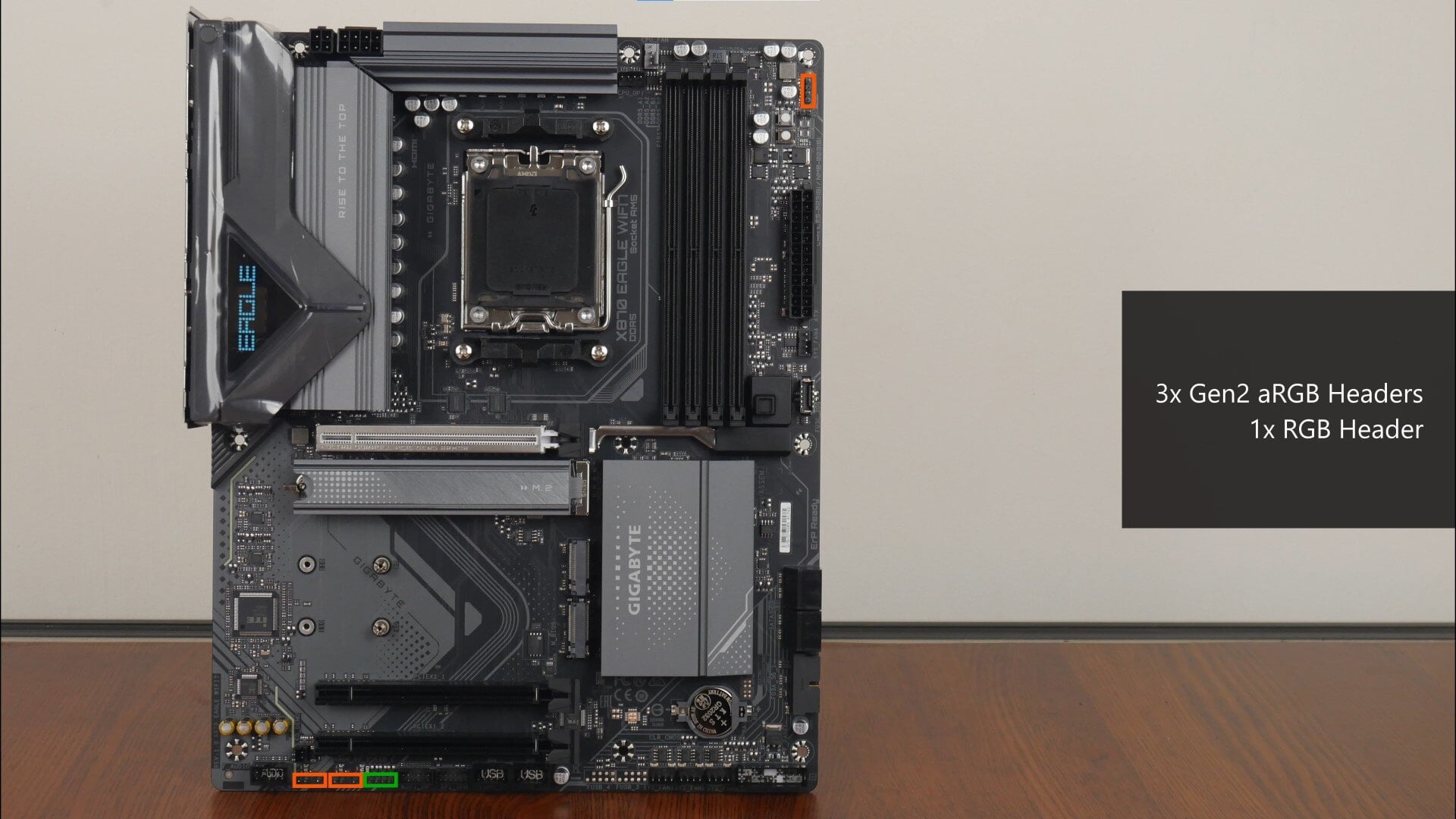Motherboard Gigabyte X870 Eagle WiFi7 — Foto 4